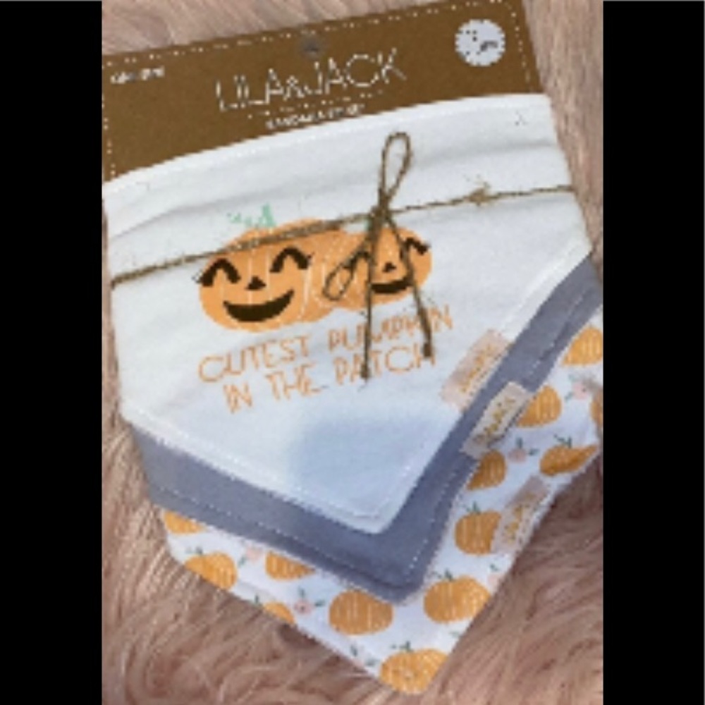 Lila & Jack Bandana baby bibs set brand new.